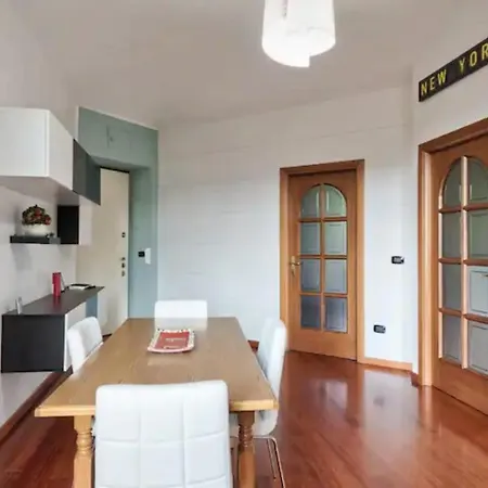 Trilocale Immerso Nel Apartmán *