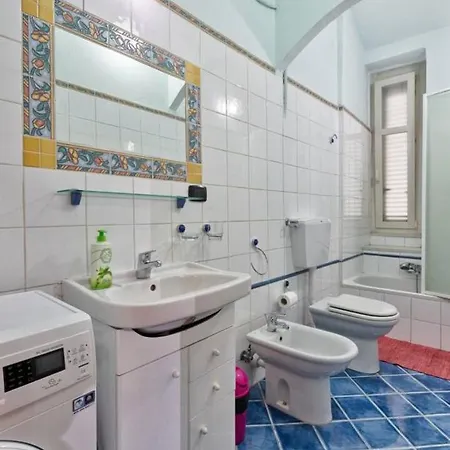 Trilocale Immerso Nel Verde * Turín